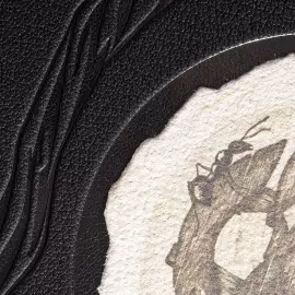 Книга в кожаном переплете "Сто лет одиночества" Маркес Г. Г.